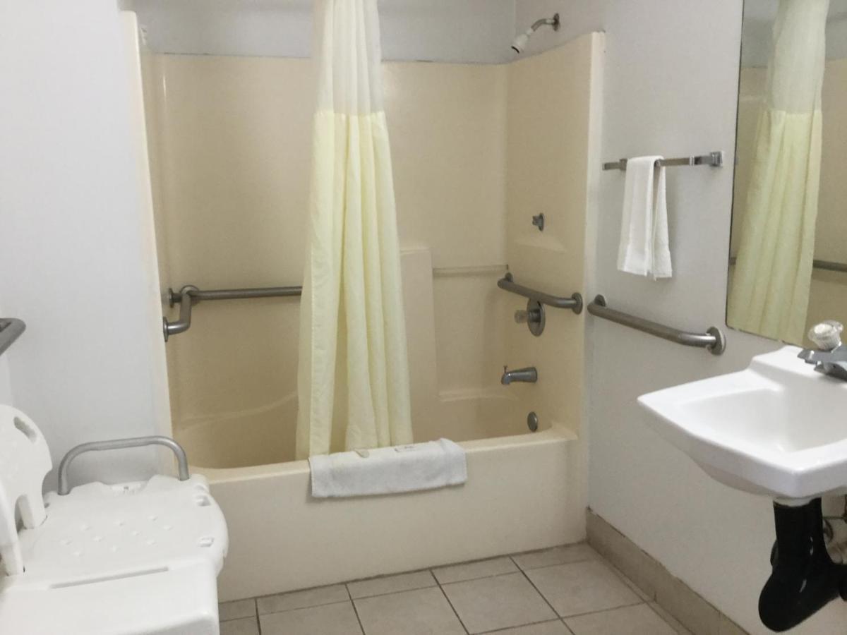 American Inn Metter エクステリア 写真